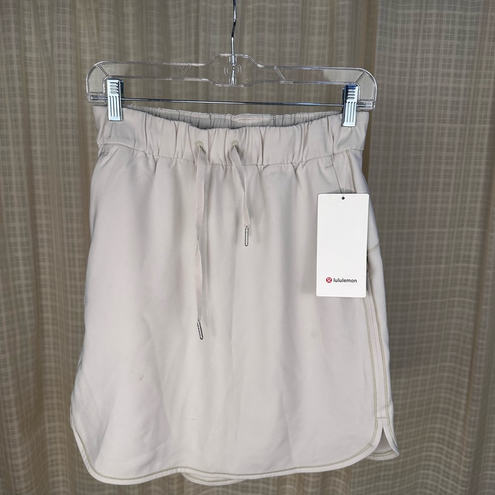 Lululemon Cream Skirt